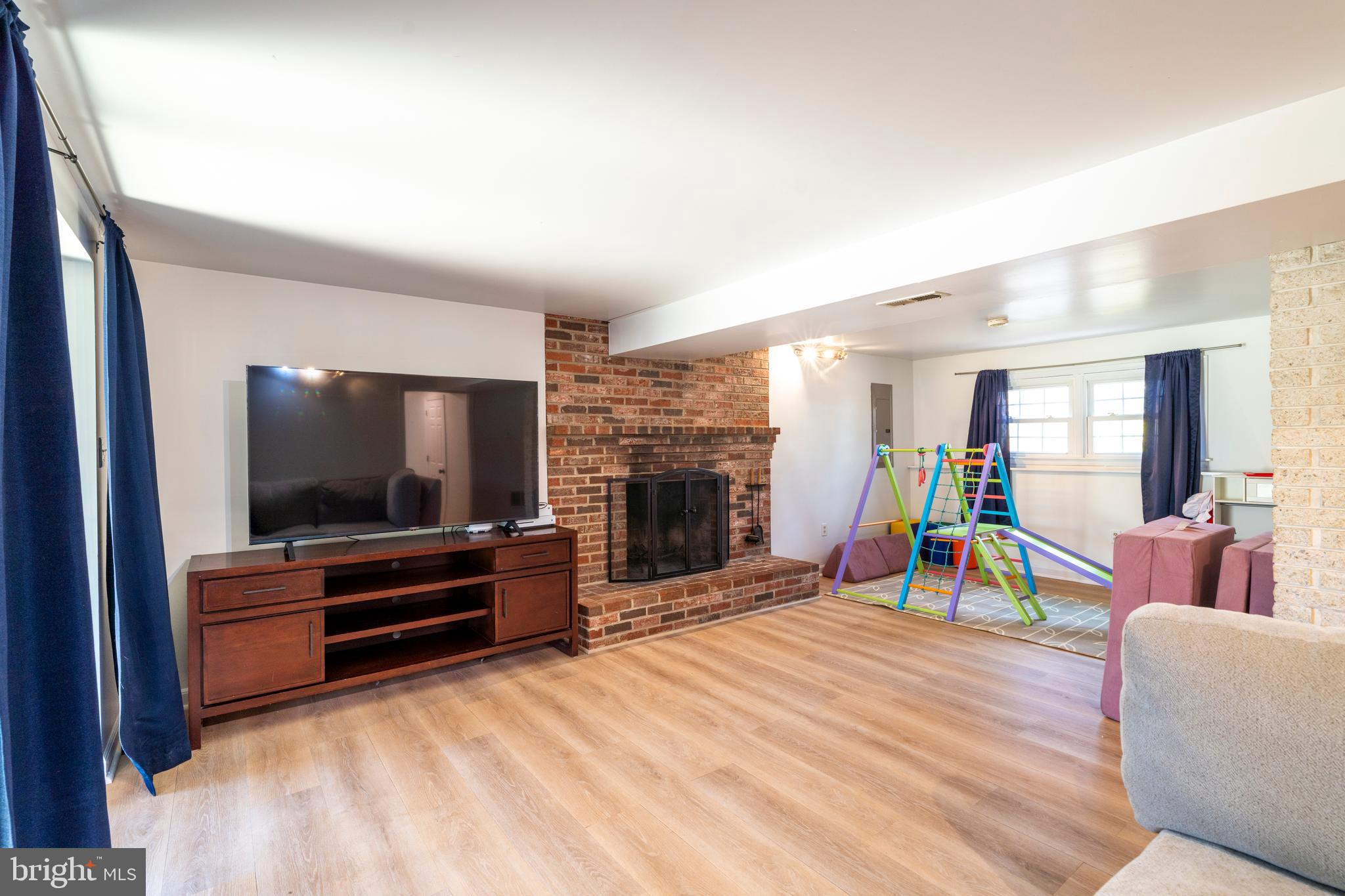 CAPE ST CLAIRE - Residential