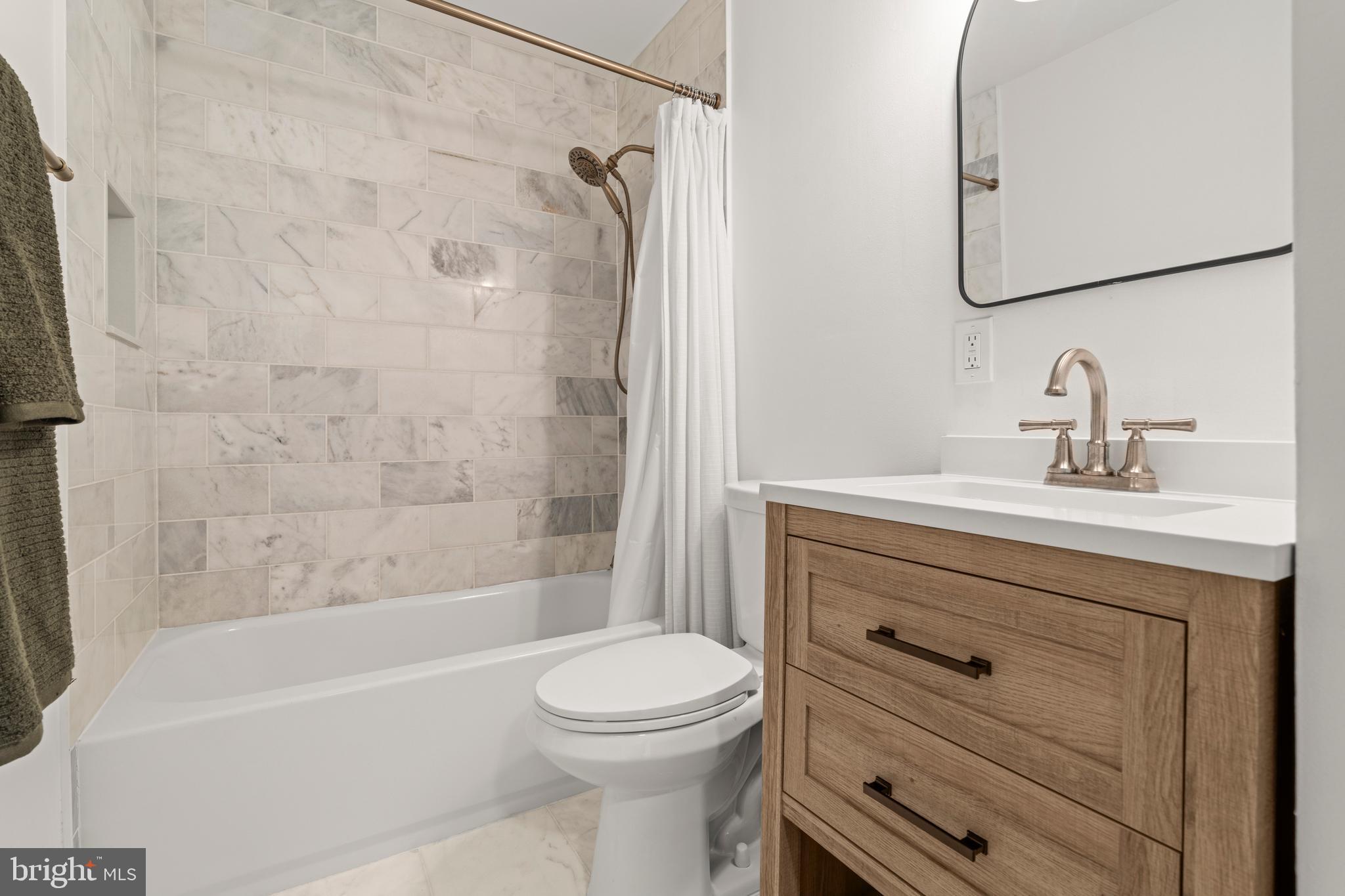 CAPE ST CLAIRE - Residential