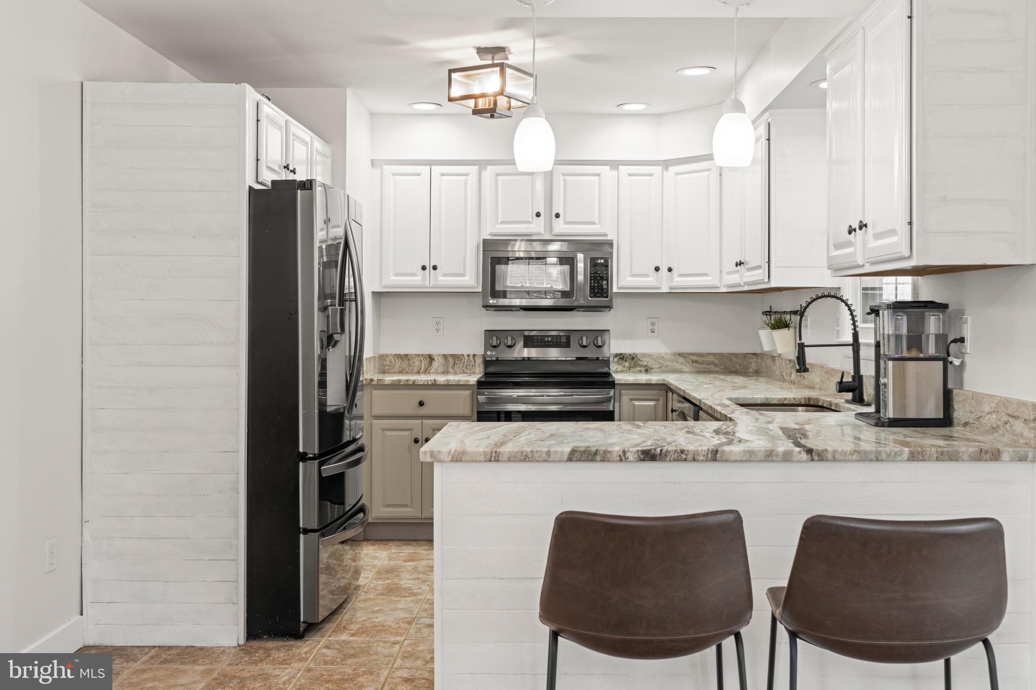 CAPE ST CLAIRE - Residential