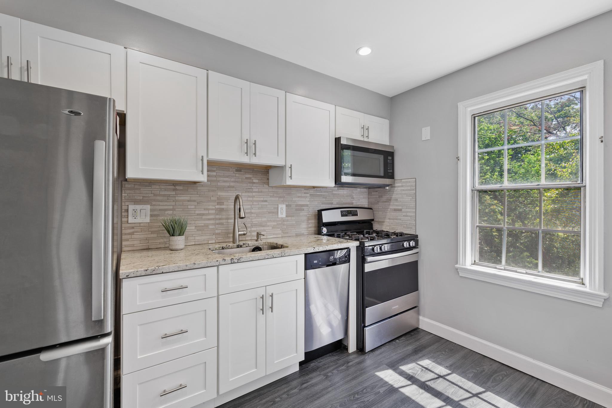 BELLE VIEW CONDOMINIUMS - Residential