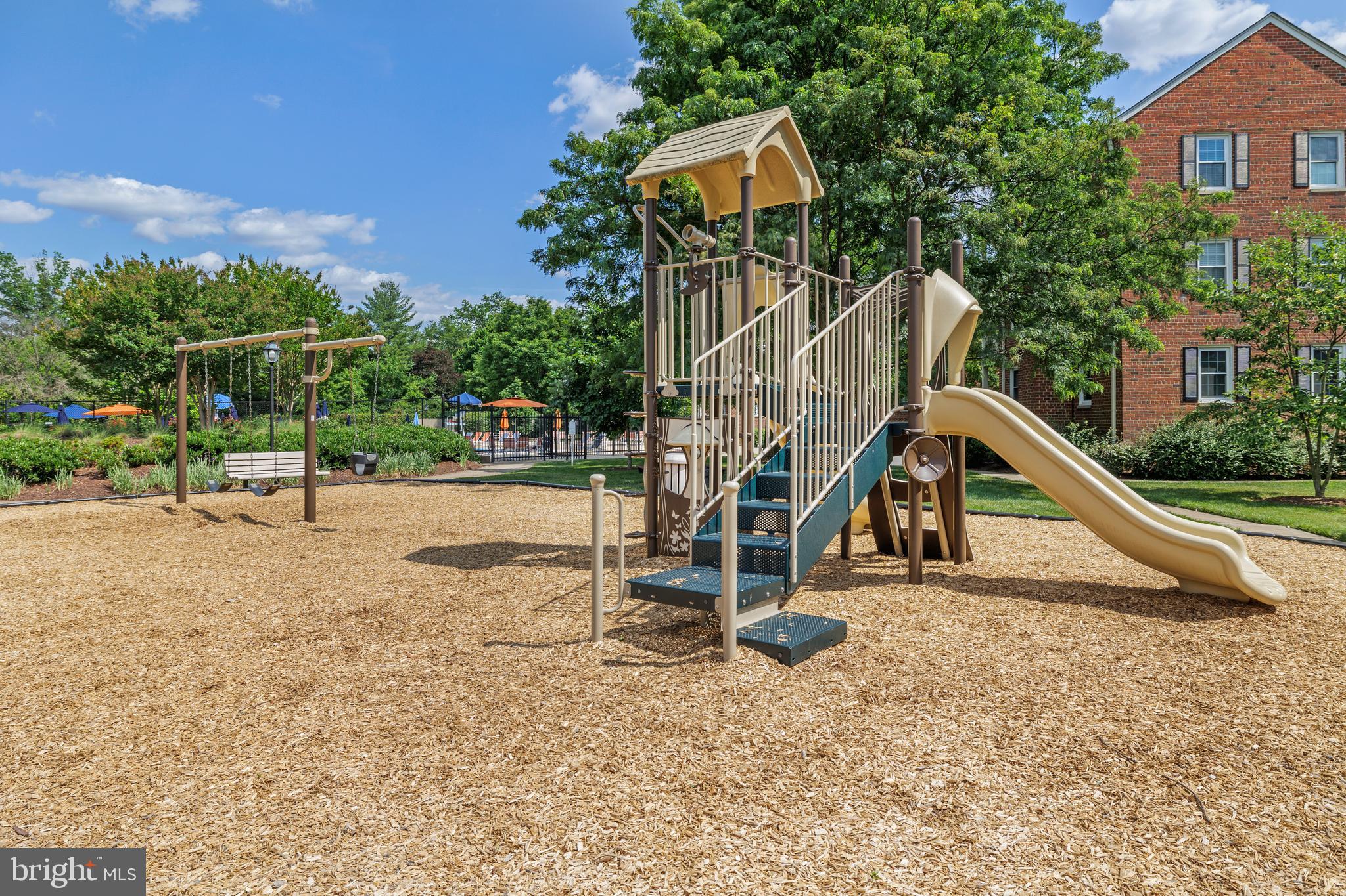 BELLE VIEW CONDOMINIUMS - Residential