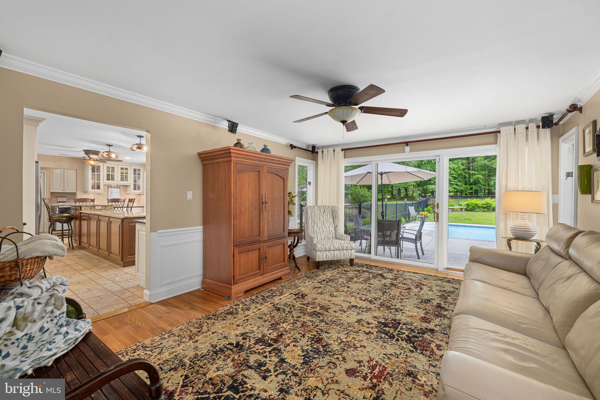 SHADOWALK - Residential