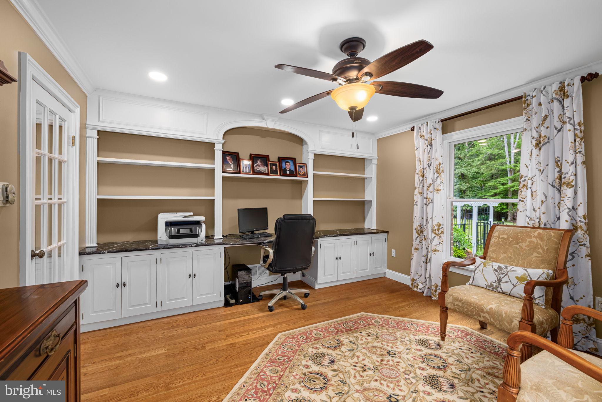 SHADOWALK - Residential