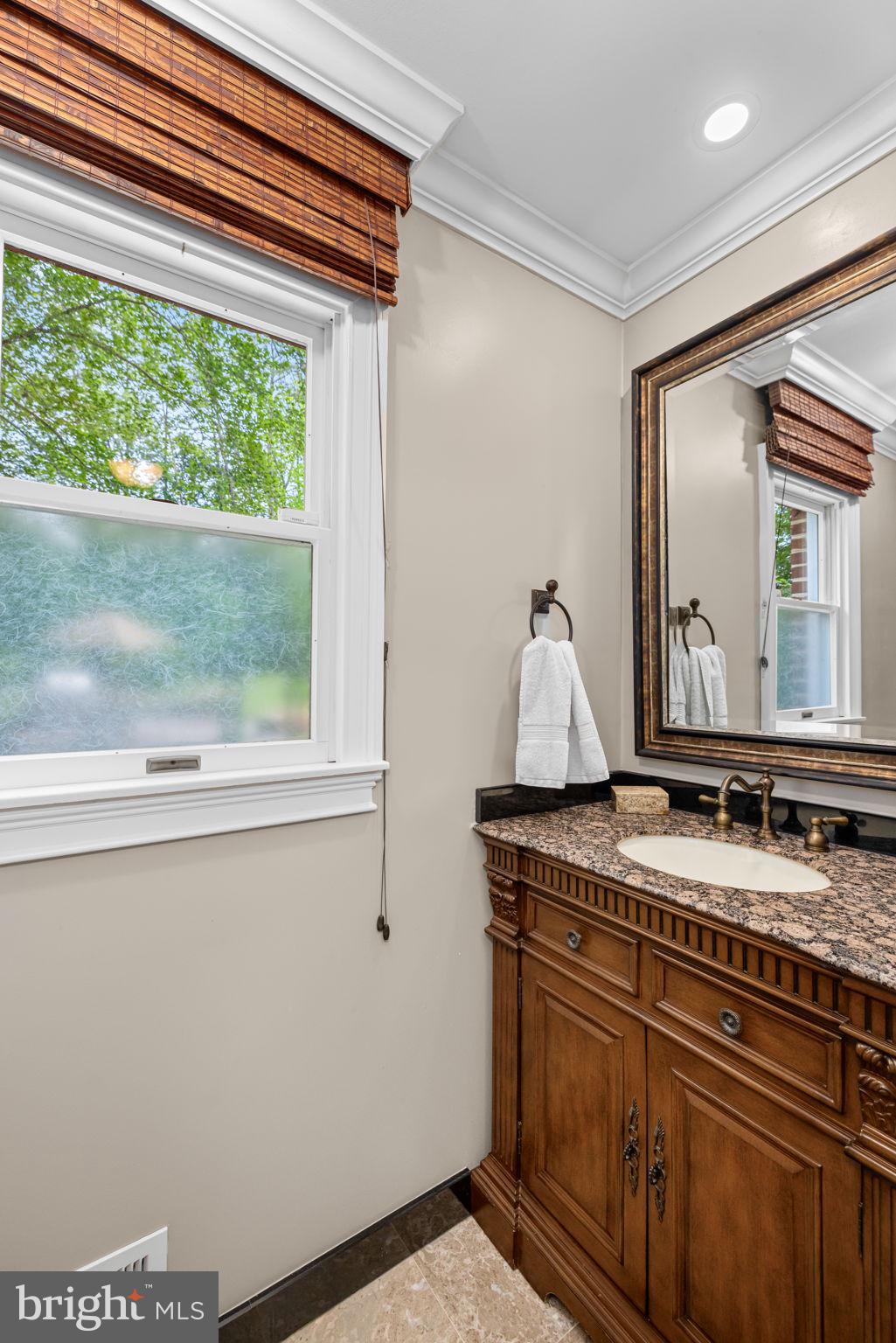 SHADOWALK - Residential