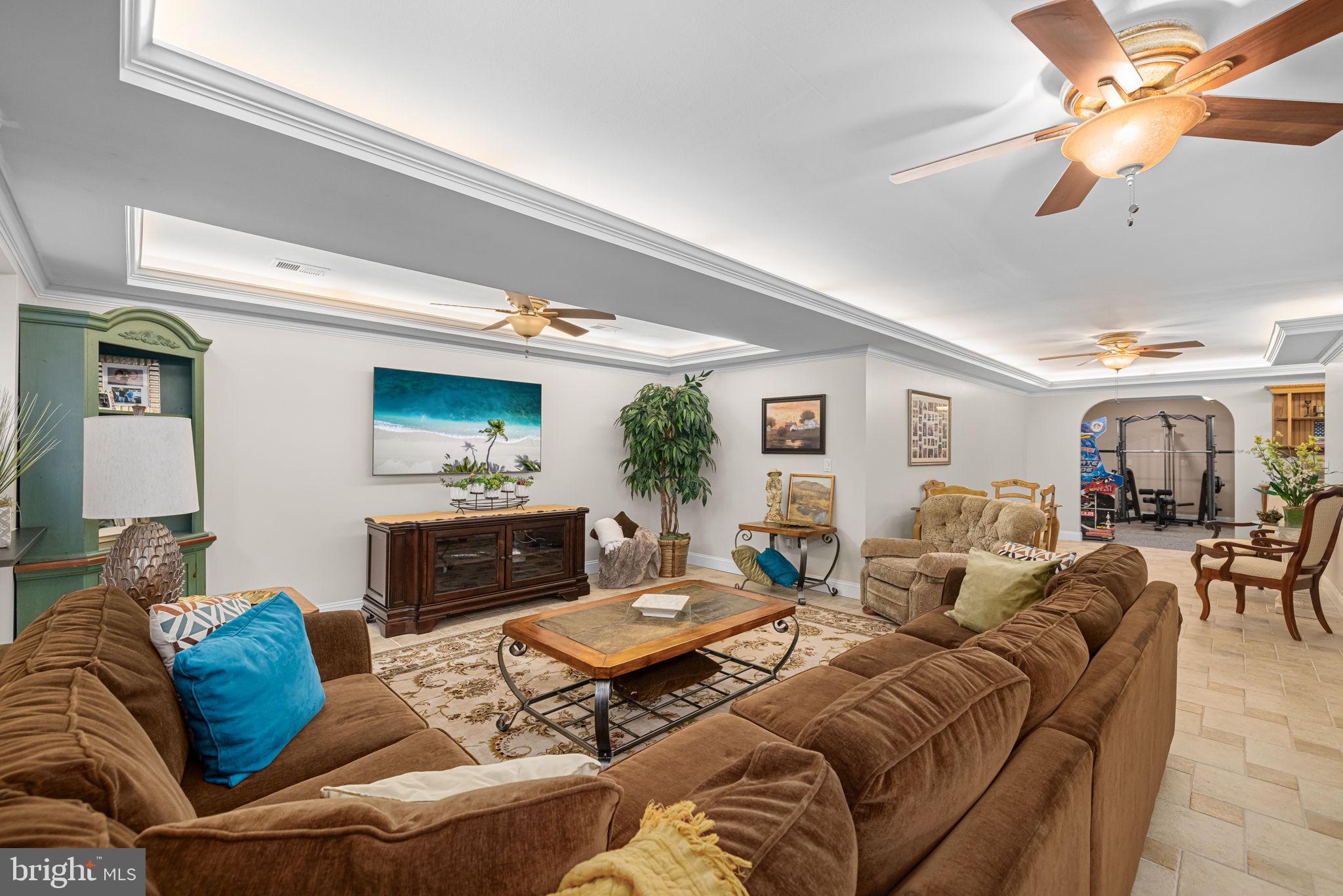 SHADOWALK - Residential