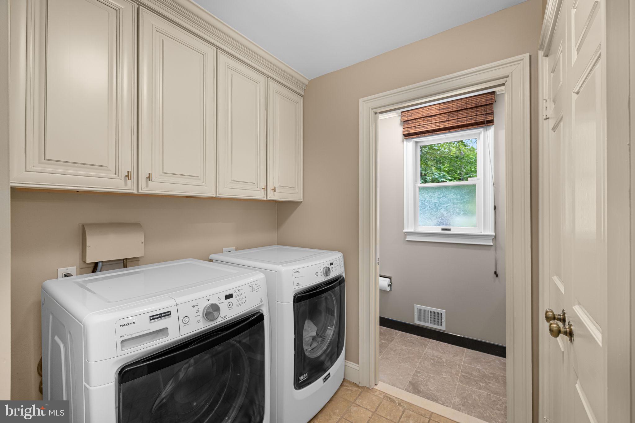 SHADOWALK - Residential