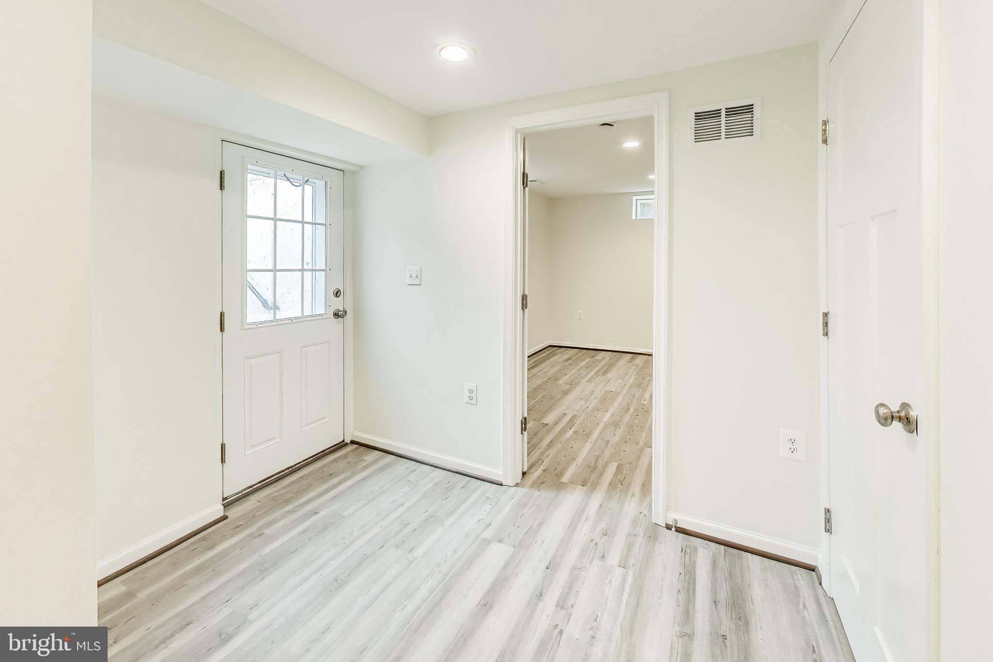 ROSEDALE PARK - Residential