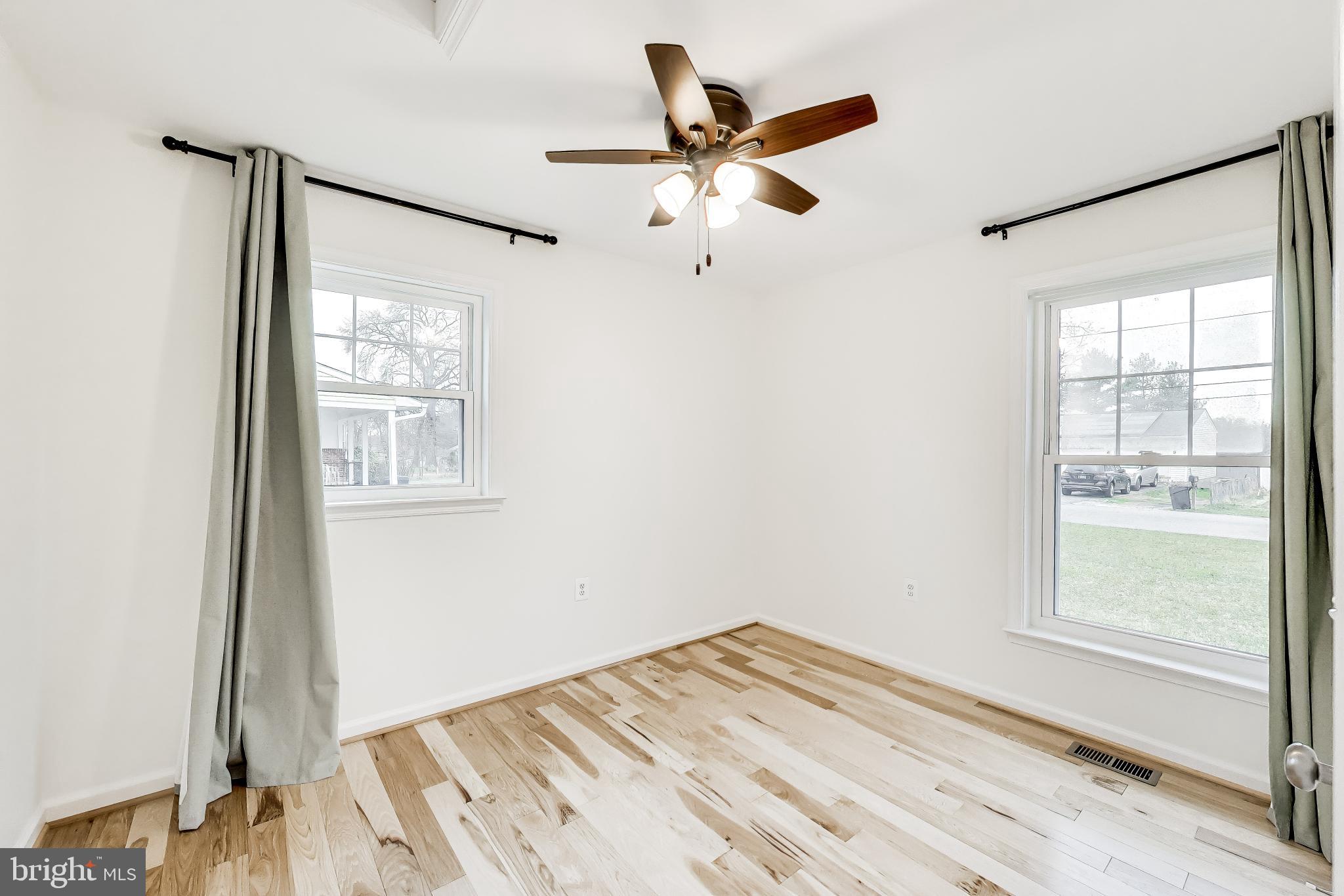 ROSEDALE PARK - Residential