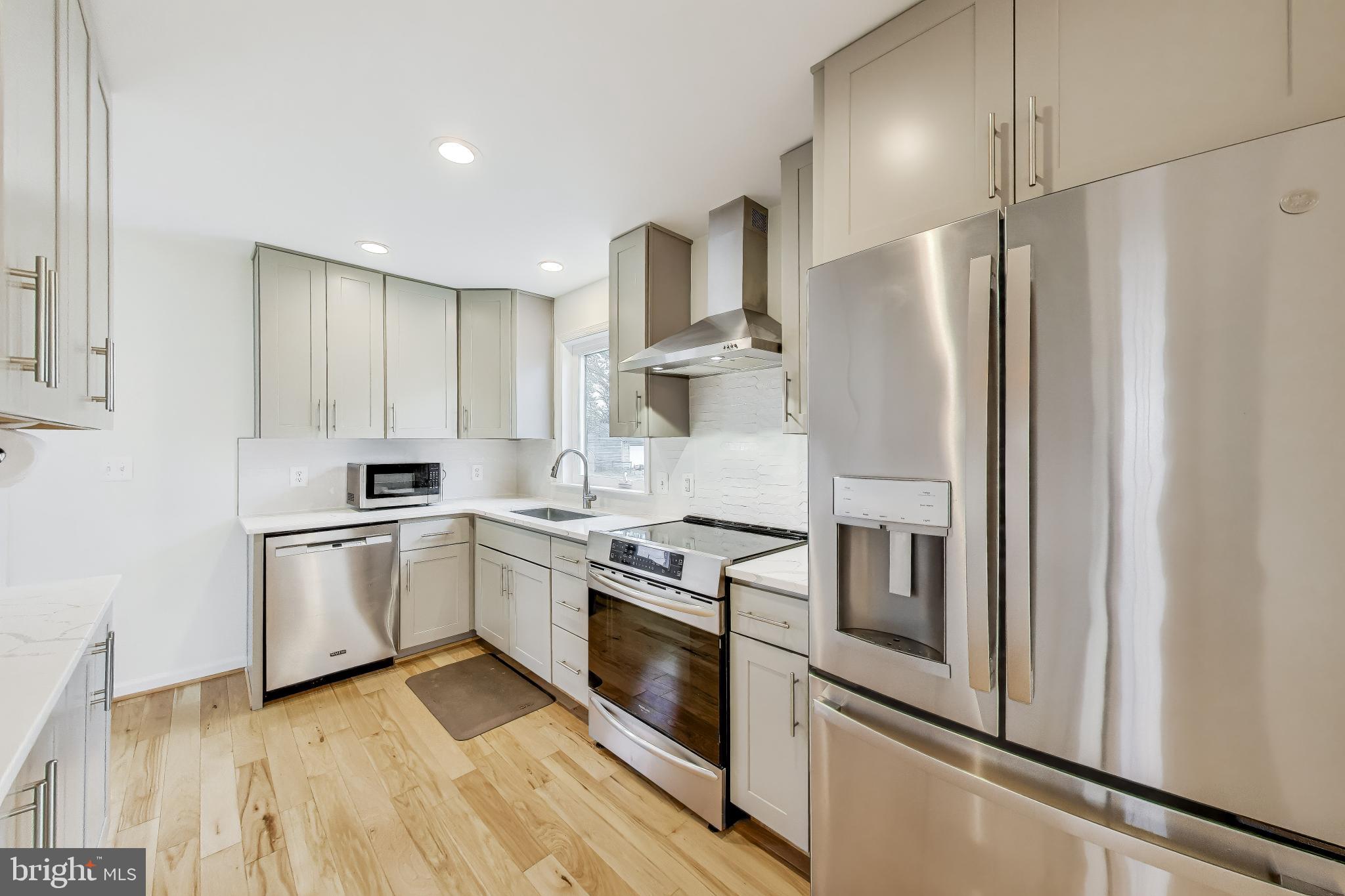 ROSEDALE PARK - Residential