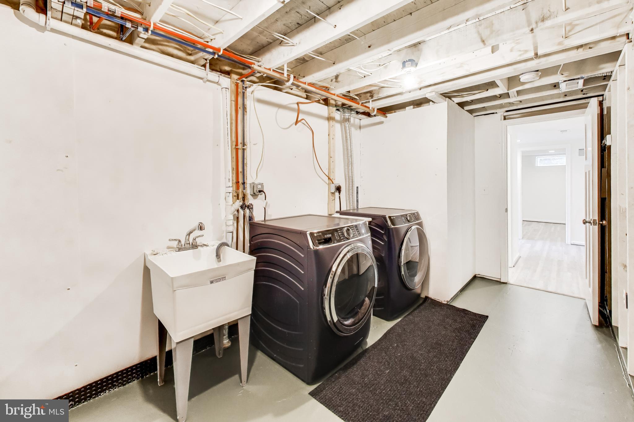 ROSEDALE PARK - Residential