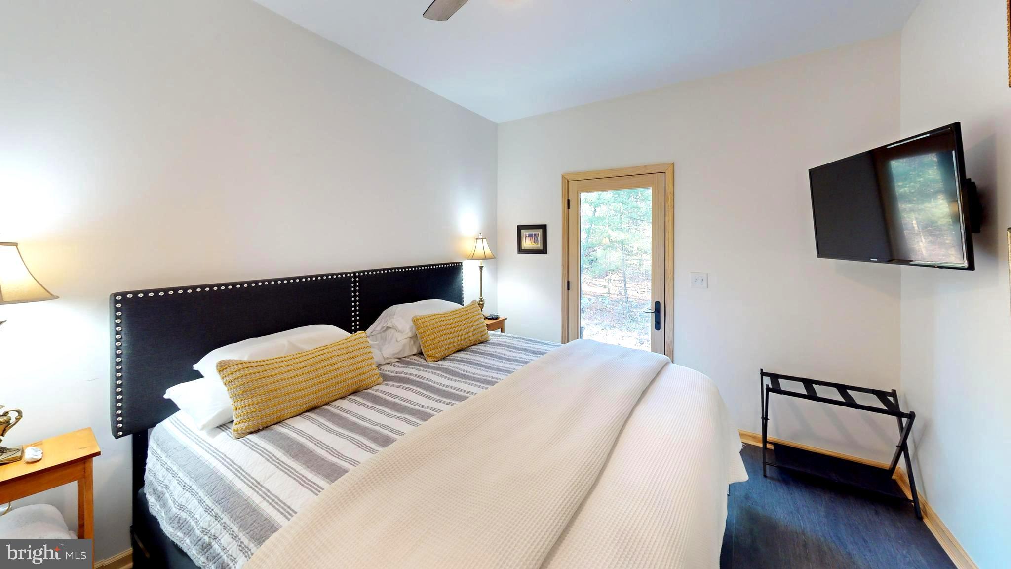 TROUT RUN FOREST - Residential