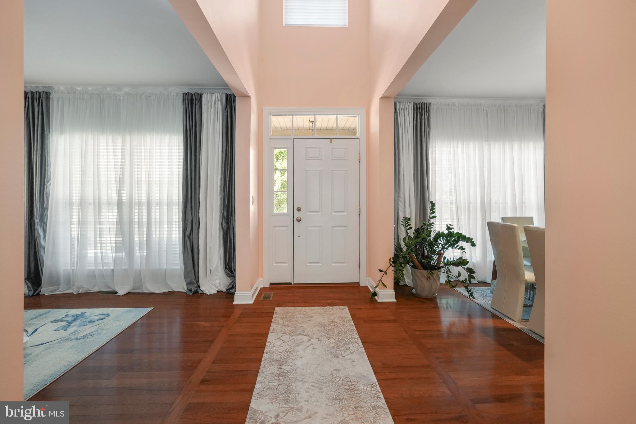 18 BEECHWOOD BOULEVARD