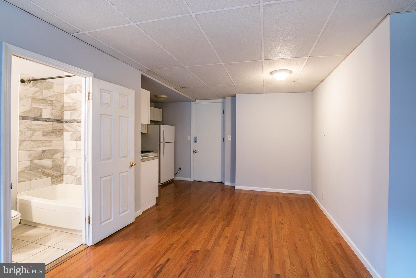 OVERBROOK - Commercial Sale