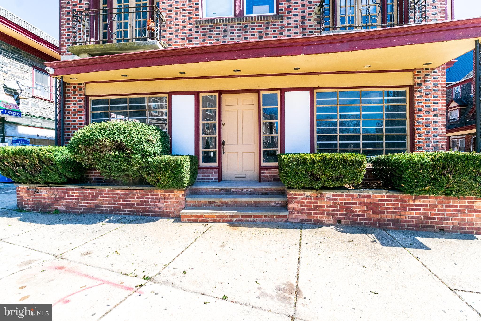 OVERBROOK - Commercial Sale