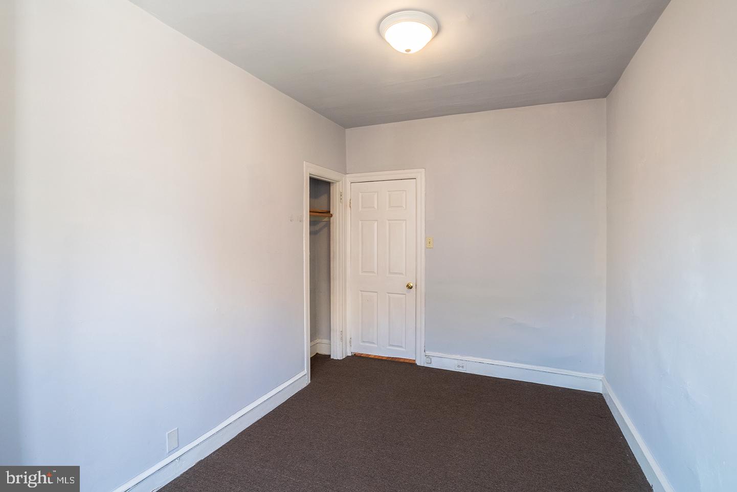 OVERBROOK - Commercial Sale