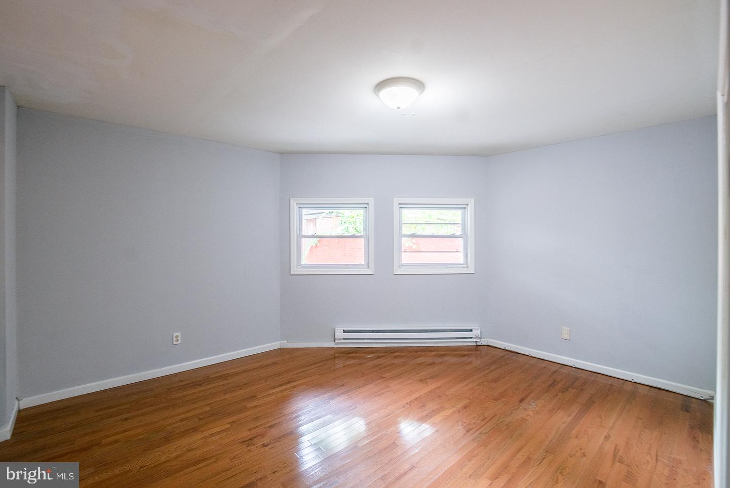 OVERBROOK - Commercial Sale