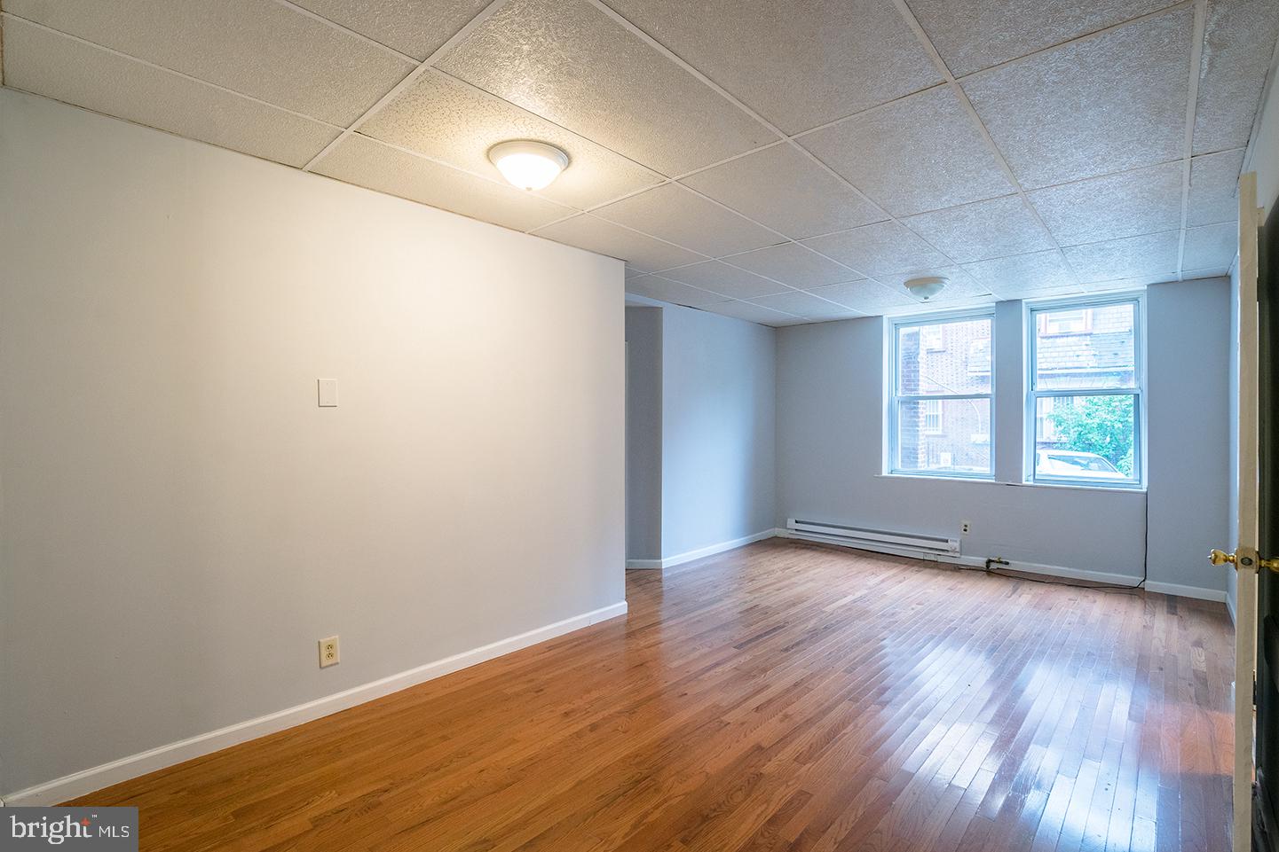 OVERBROOK - Commercial Sale