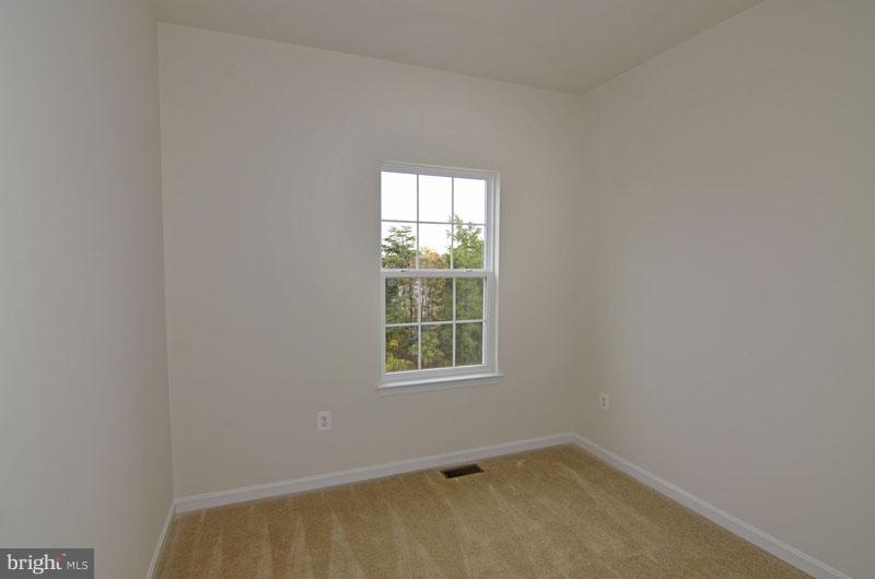 RIVER POINTE - Residential Lease