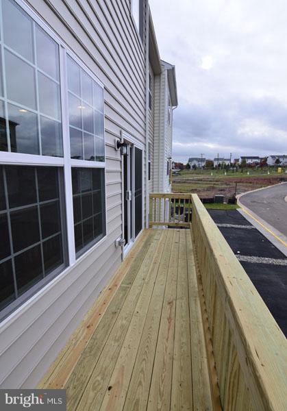 RIVER POINTE - Residential Lease