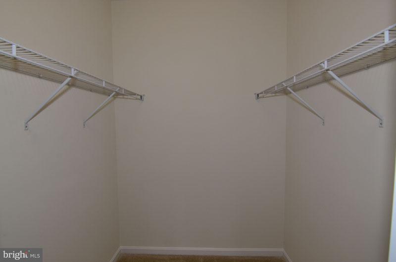 RIVER POINTE - Residential Lease