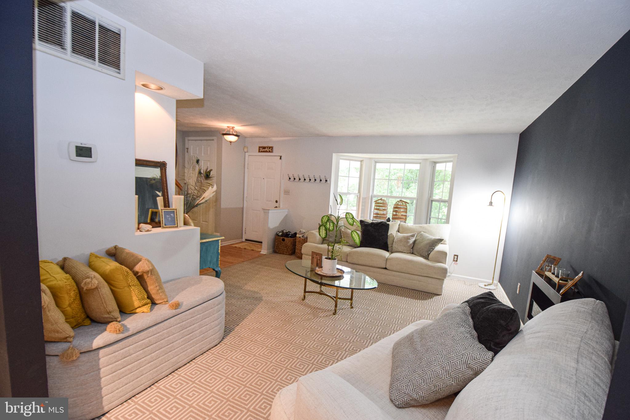 1316 CHESHIRE LANE