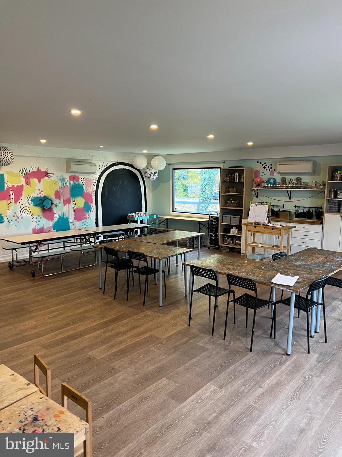 8995 URBANA CHURCH ROAD A