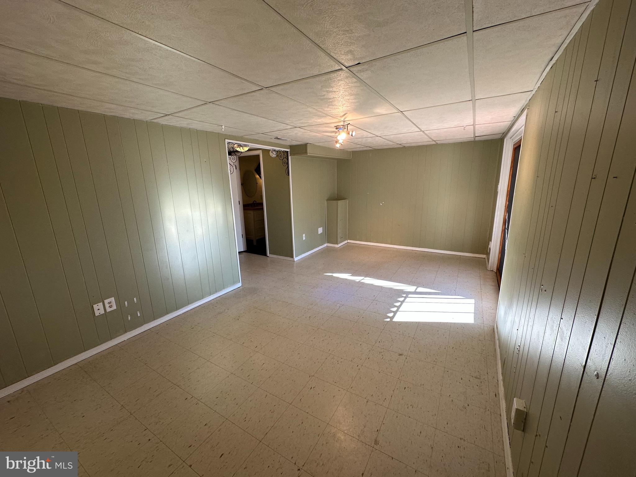 BONITA - Residential Lease