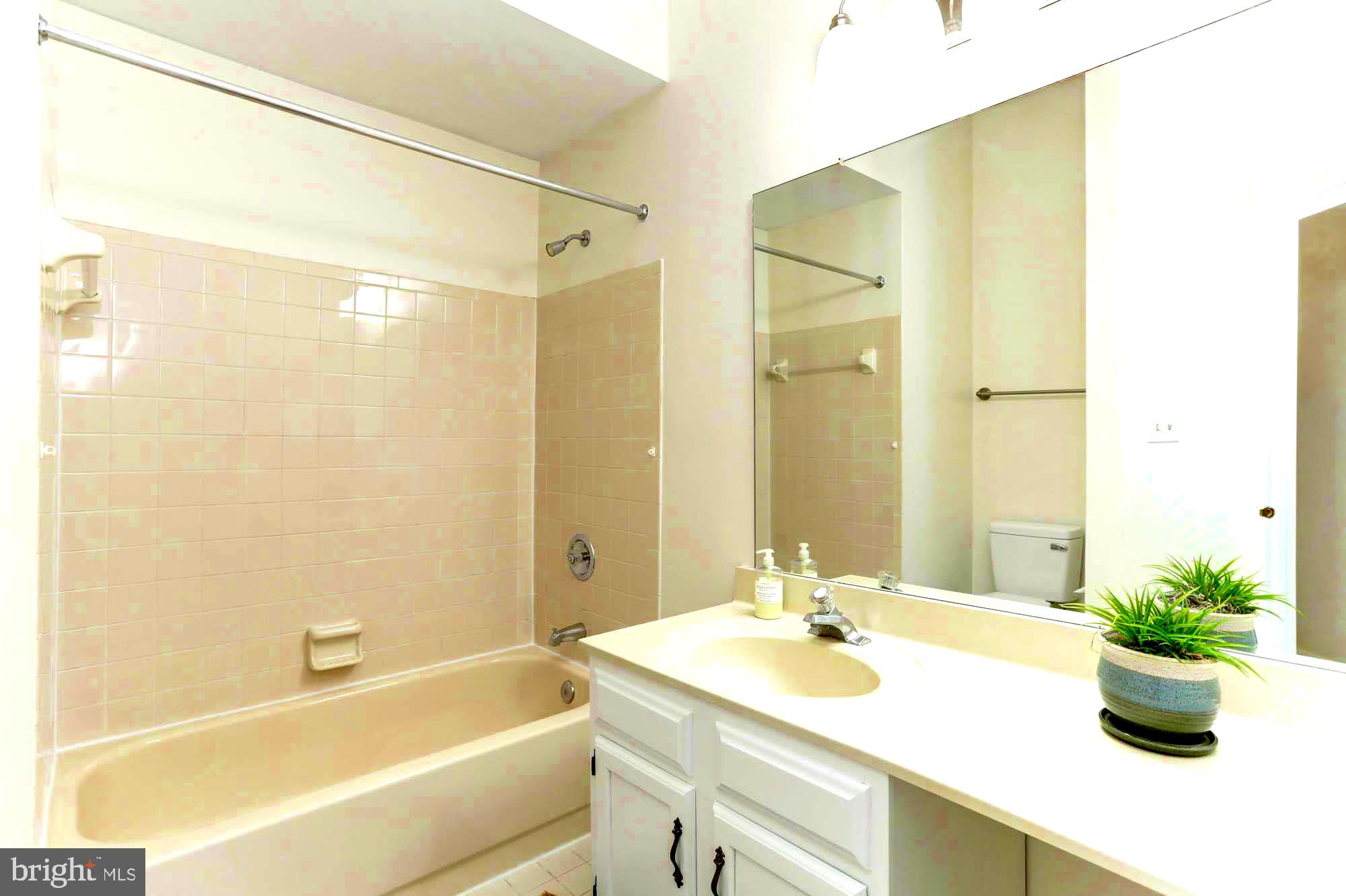 DORSEY HALL - Residential