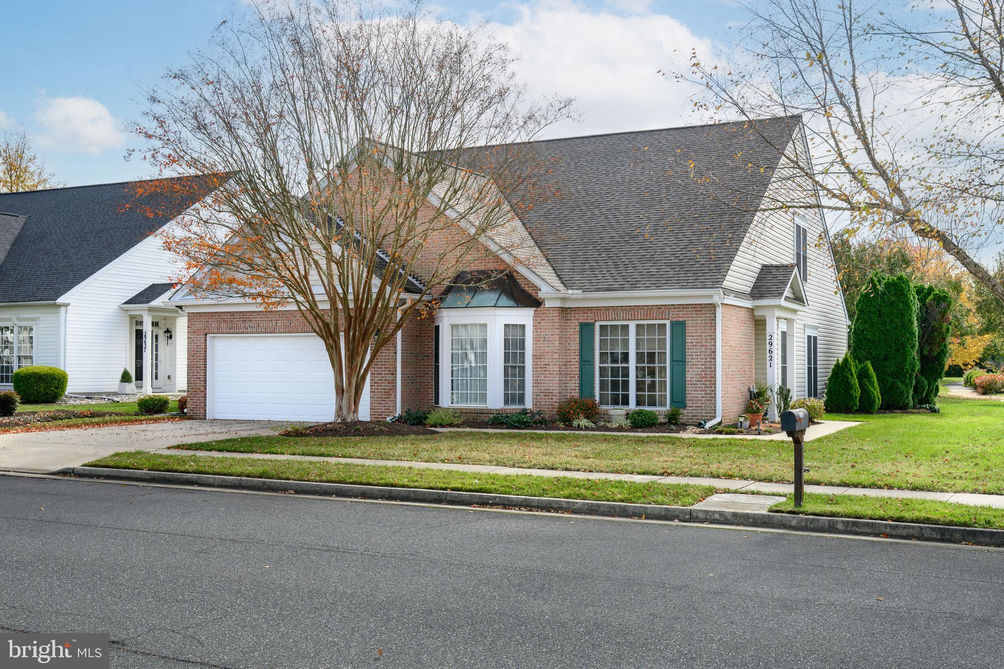 EASTON CLUB EAST - Residential