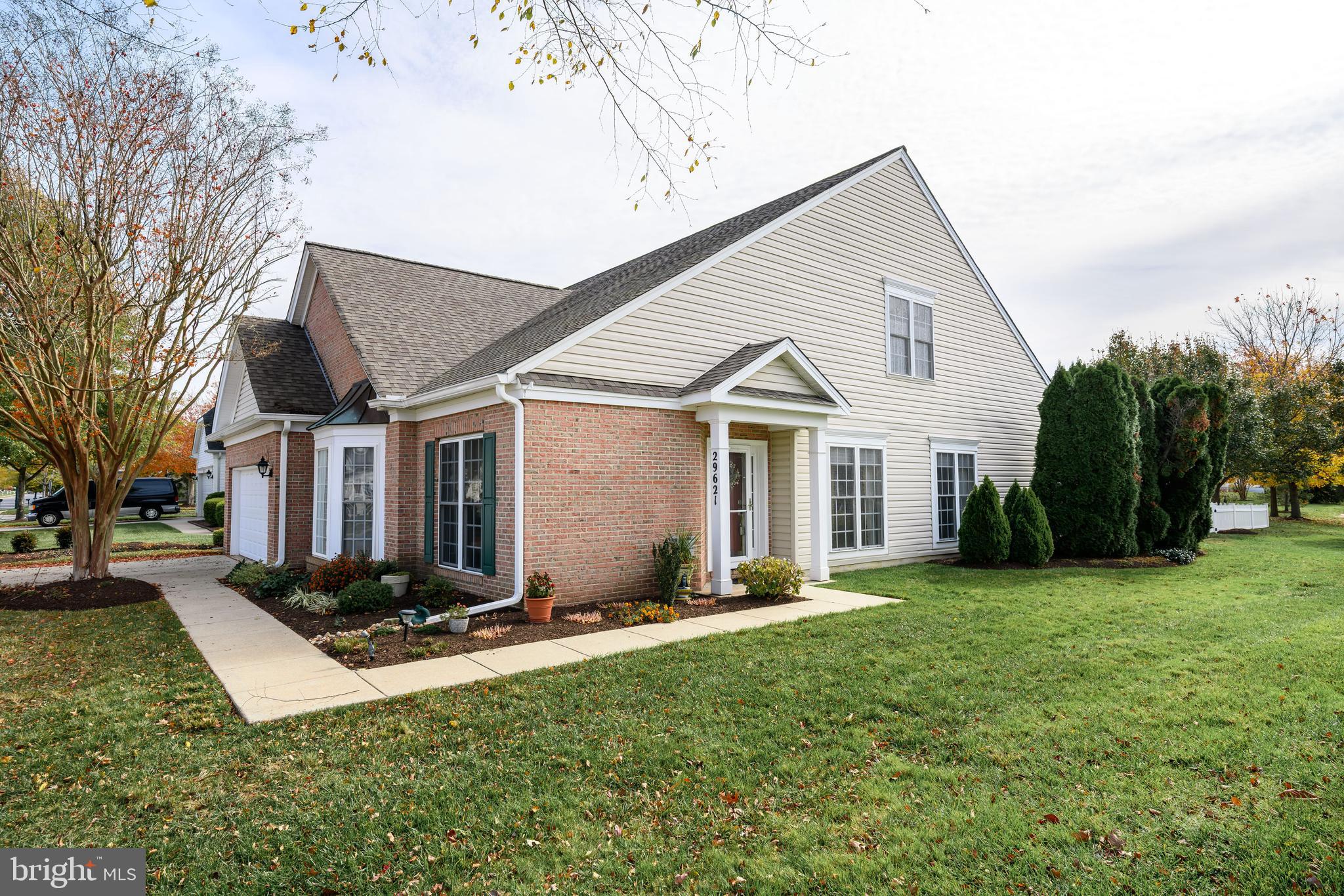 EASTON CLUB EAST - Residential