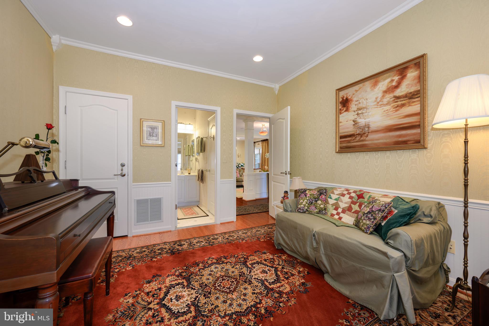 EASTON CLUB EAST - Residential