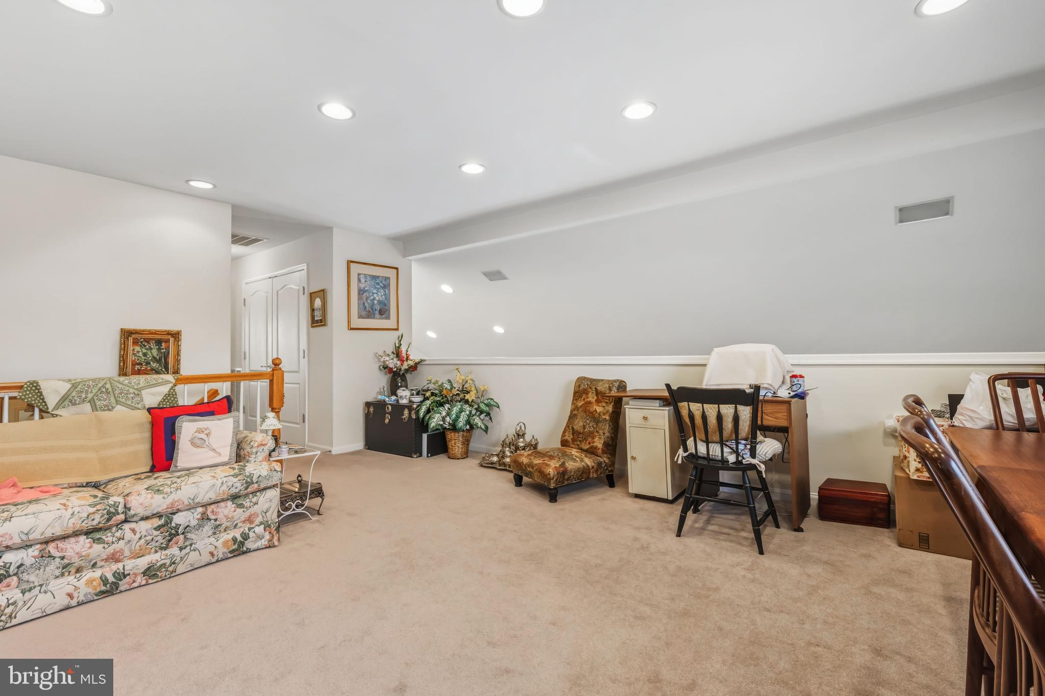 EASTON CLUB EAST - Residential