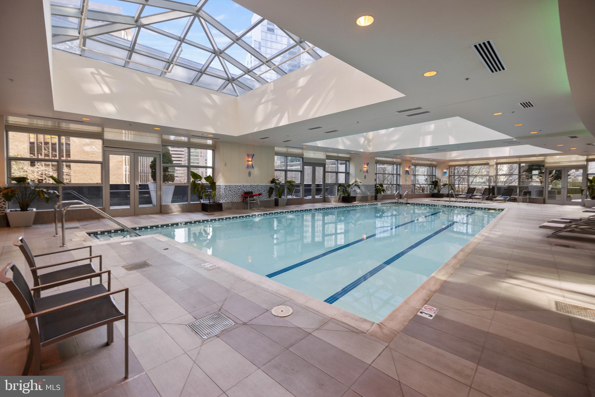 ROSSLYN - Residential