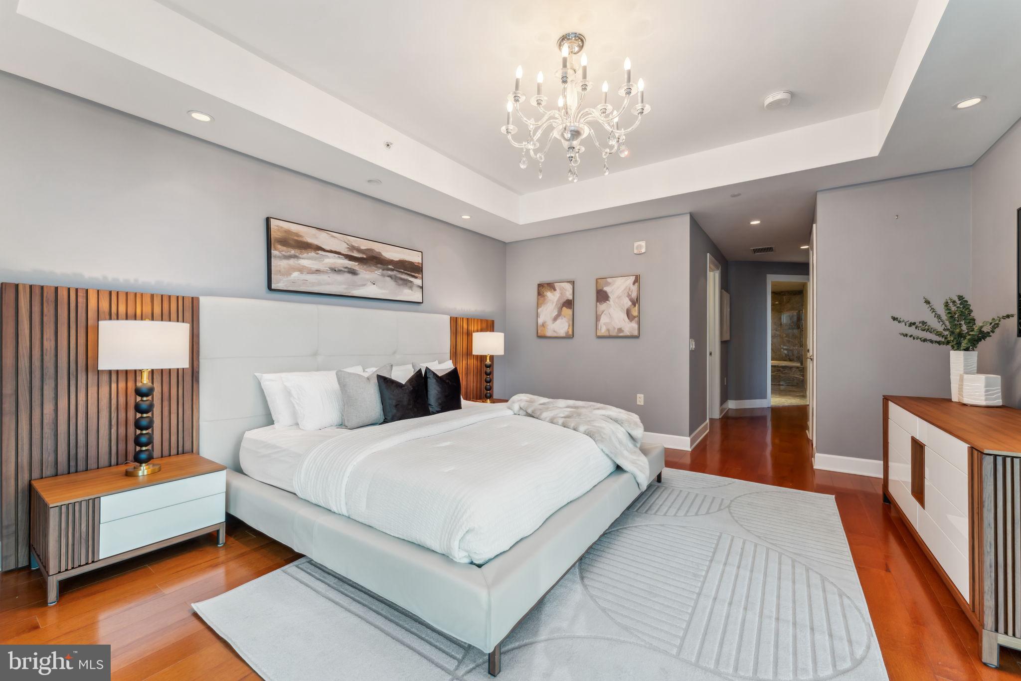 ROSSLYN - Residential