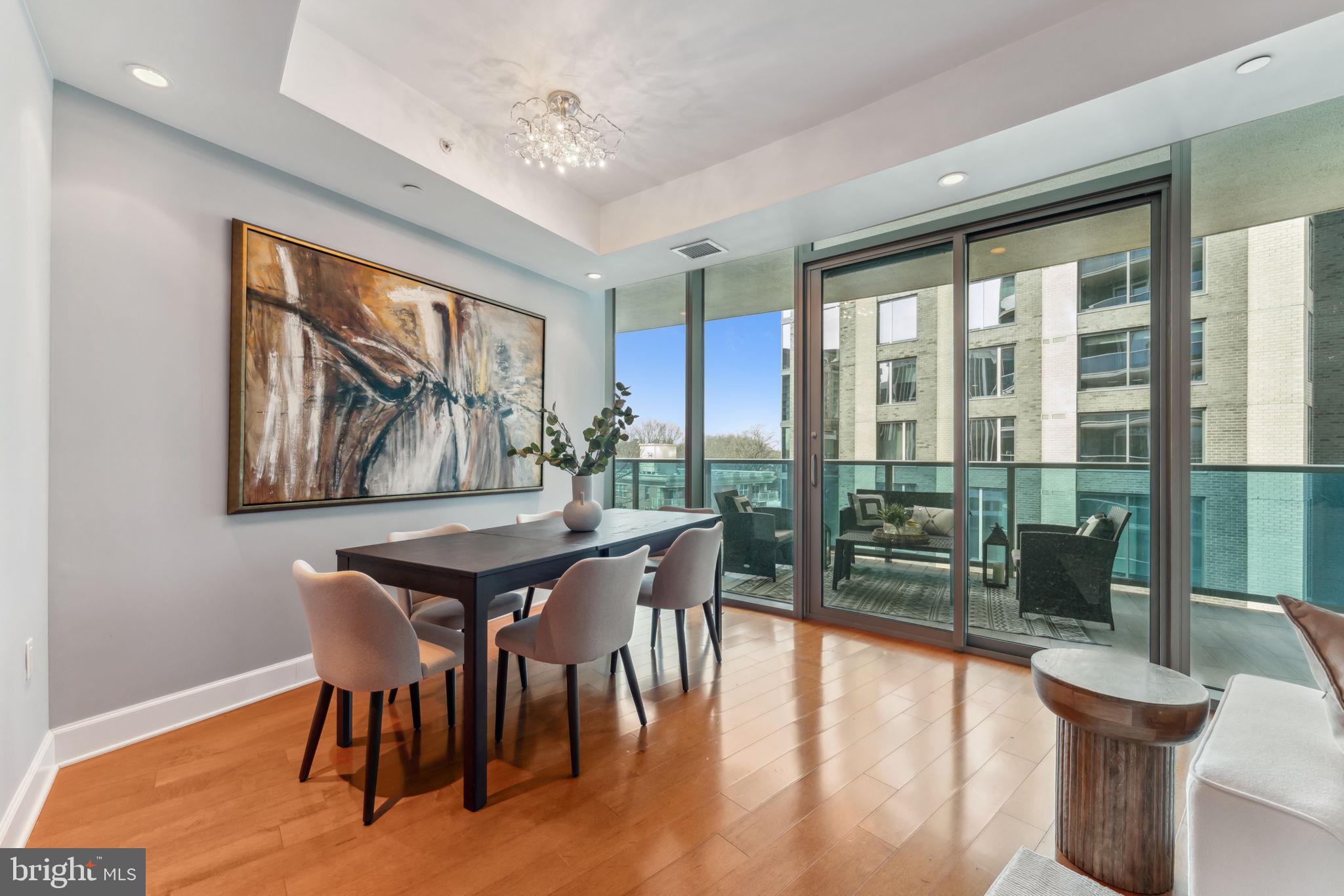 ROSSLYN - Residential