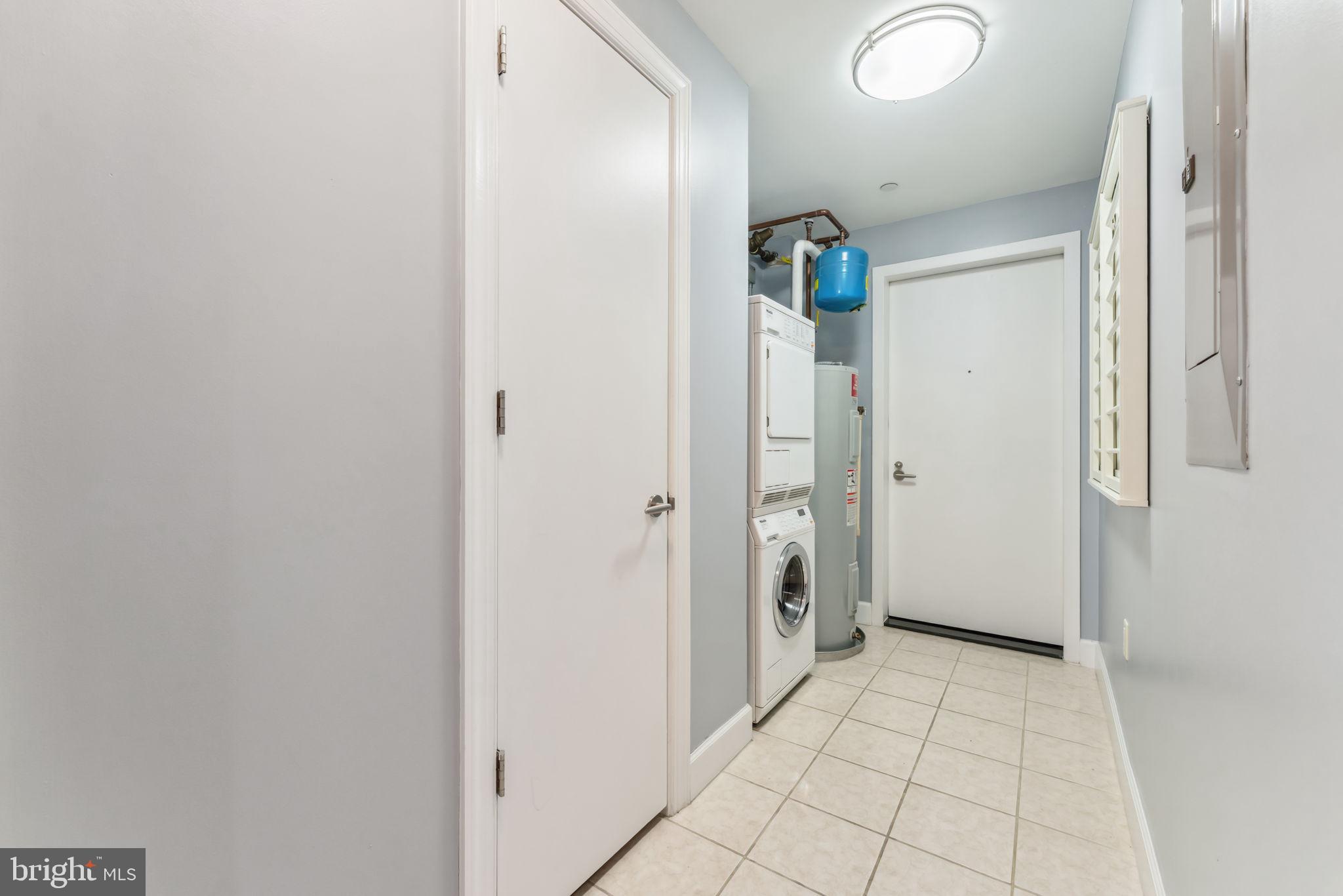 ROSSLYN - Residential