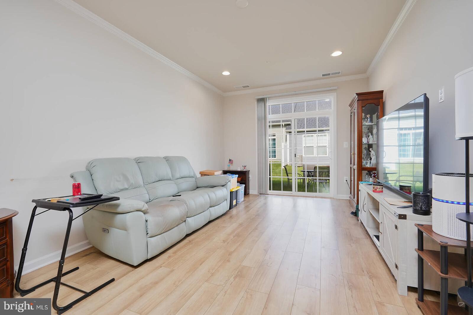 CABIN BRANCH - Residential