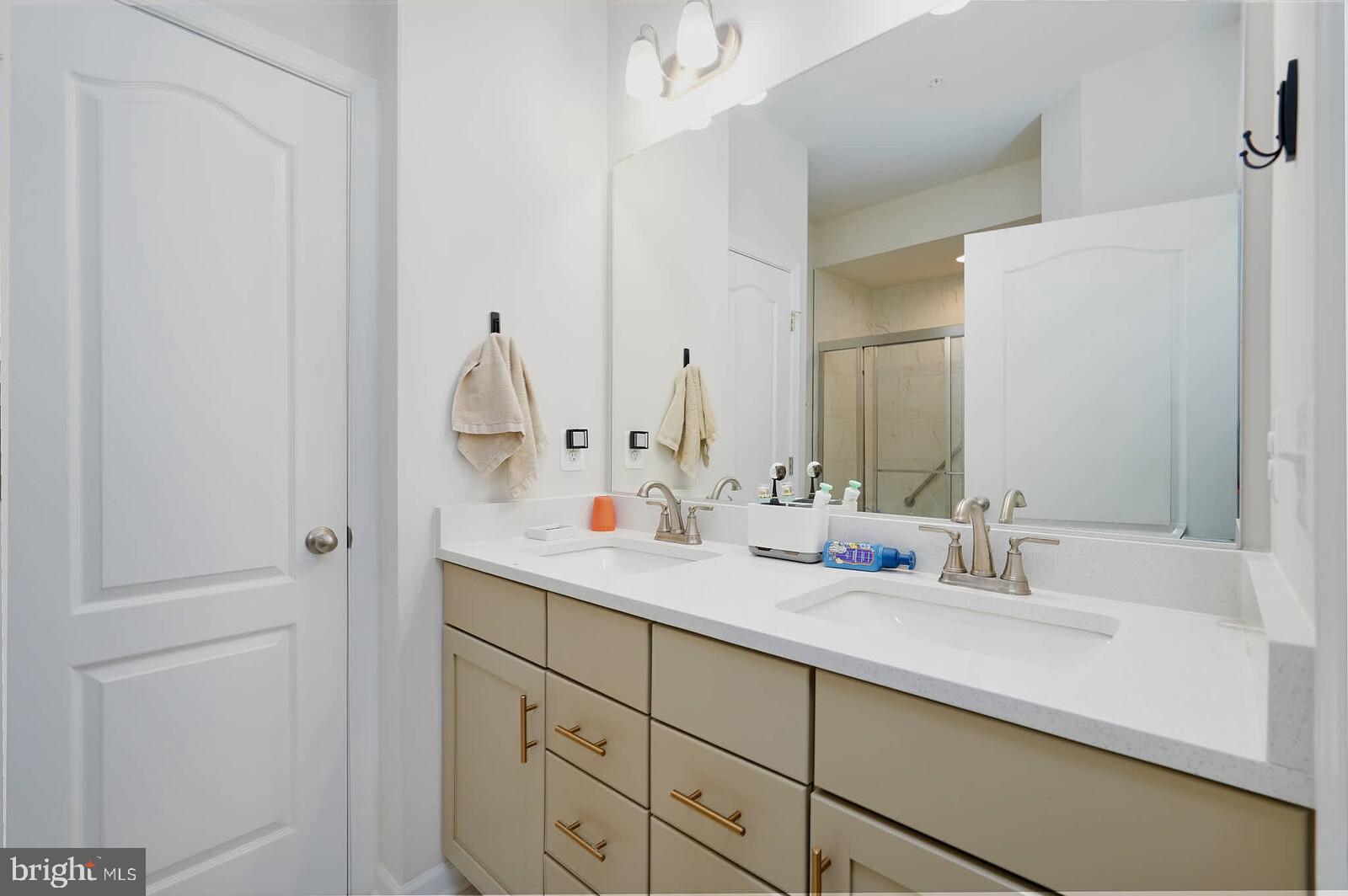 CABIN BRANCH - Residential