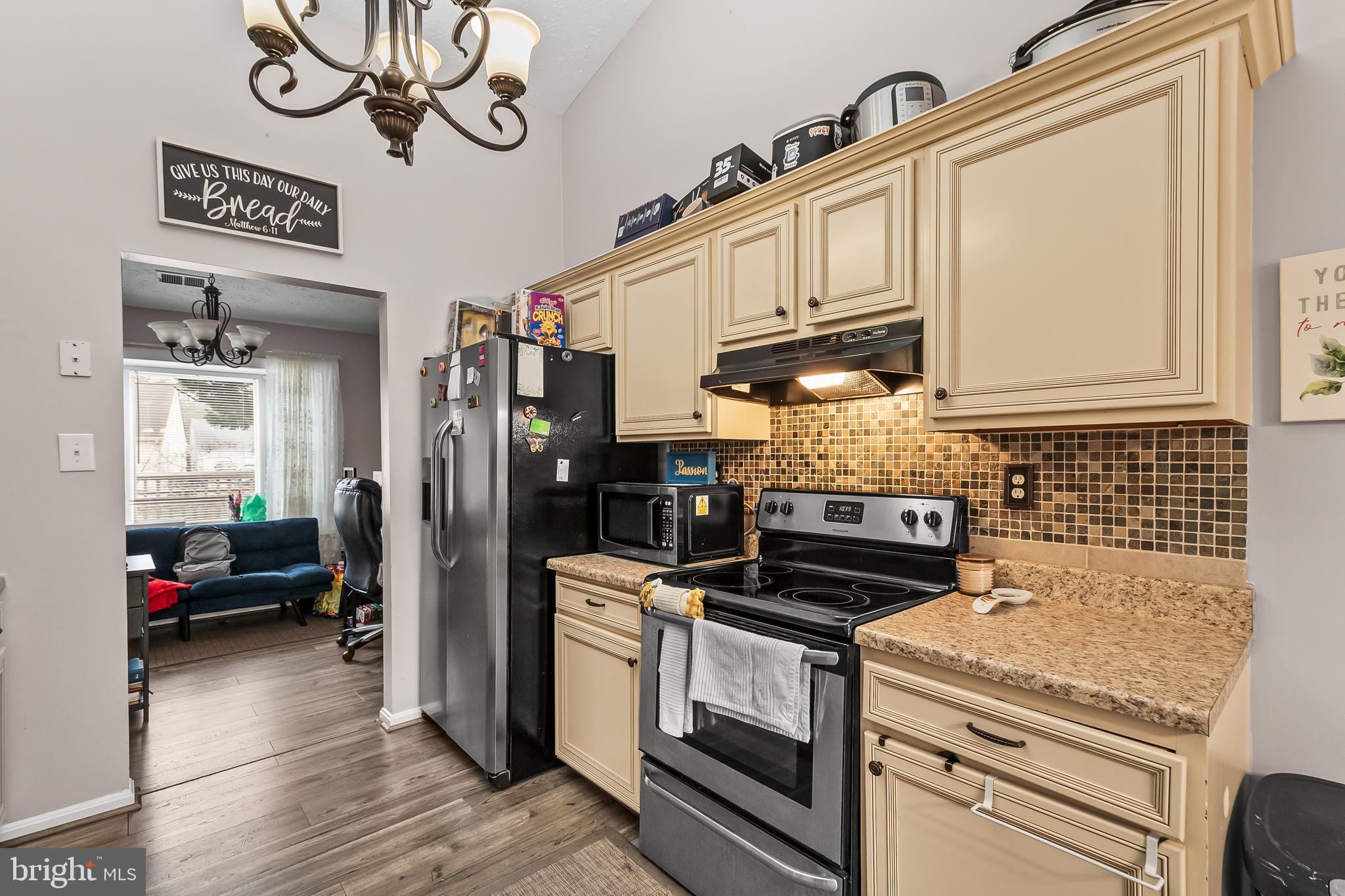 ST CHARLES HUNTINGTON - Residential