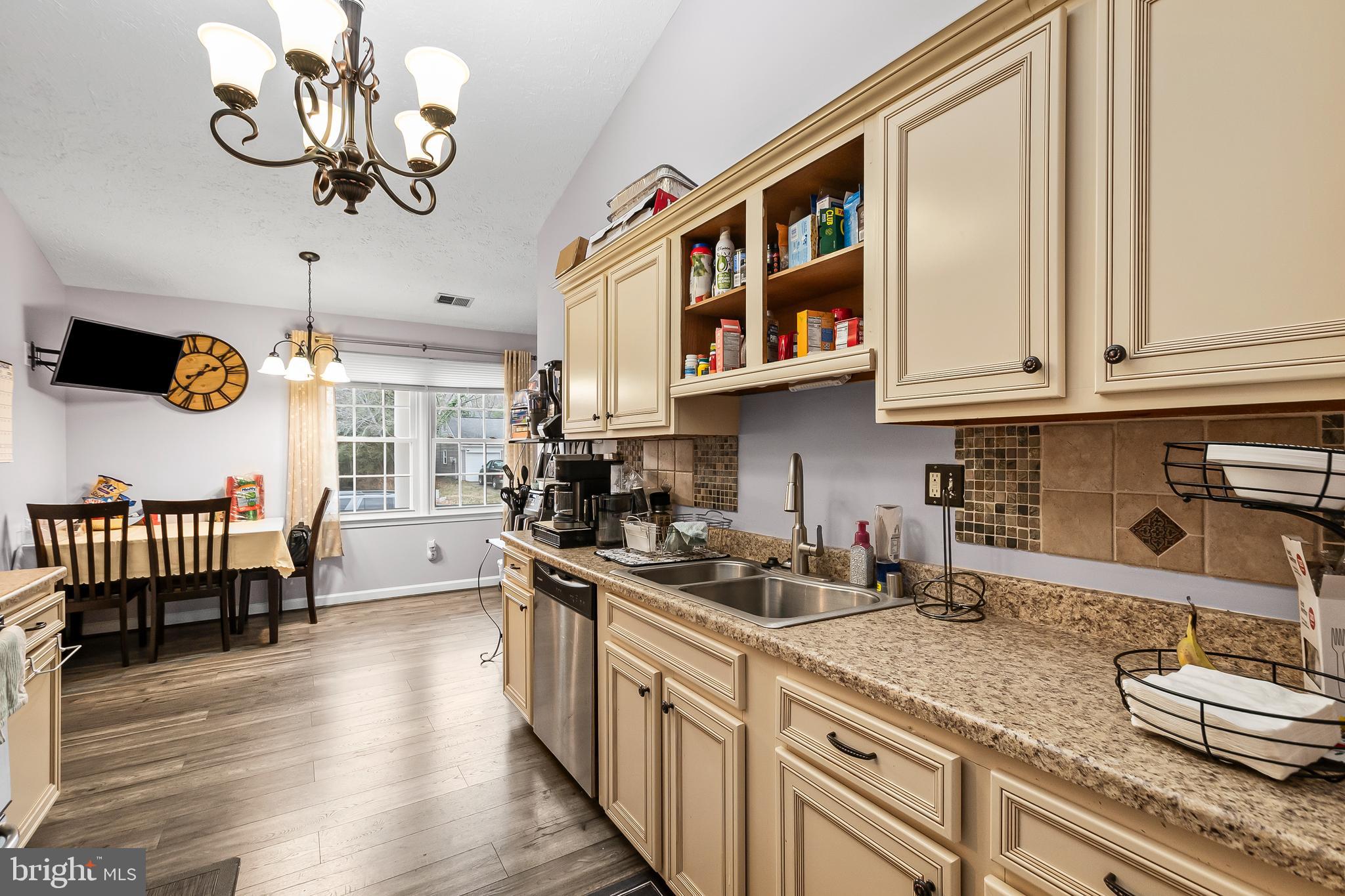 ST CHARLES HUNTINGTON - Residential