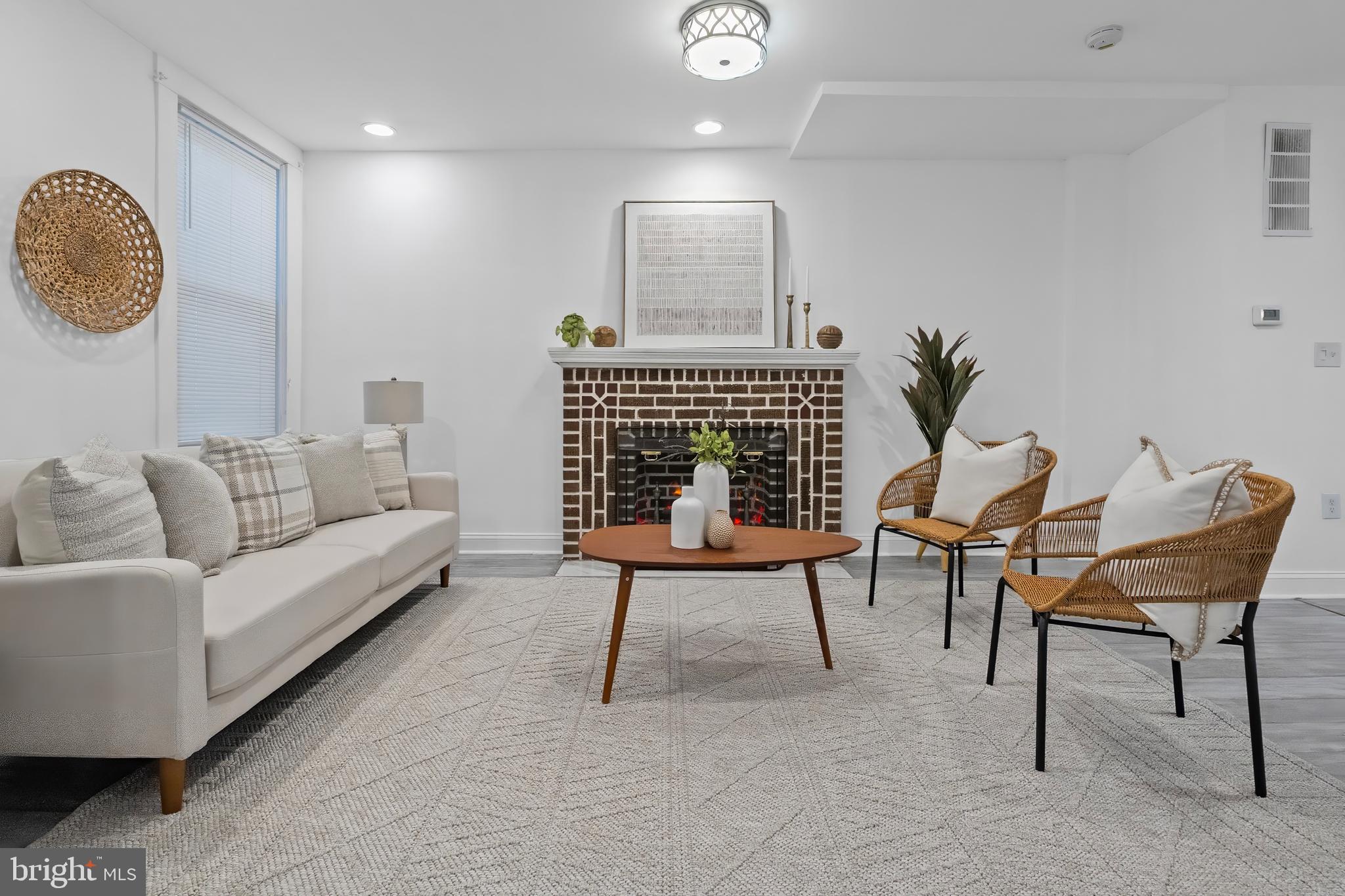 BRIDGEVIEW - GREENLAWN - Residential