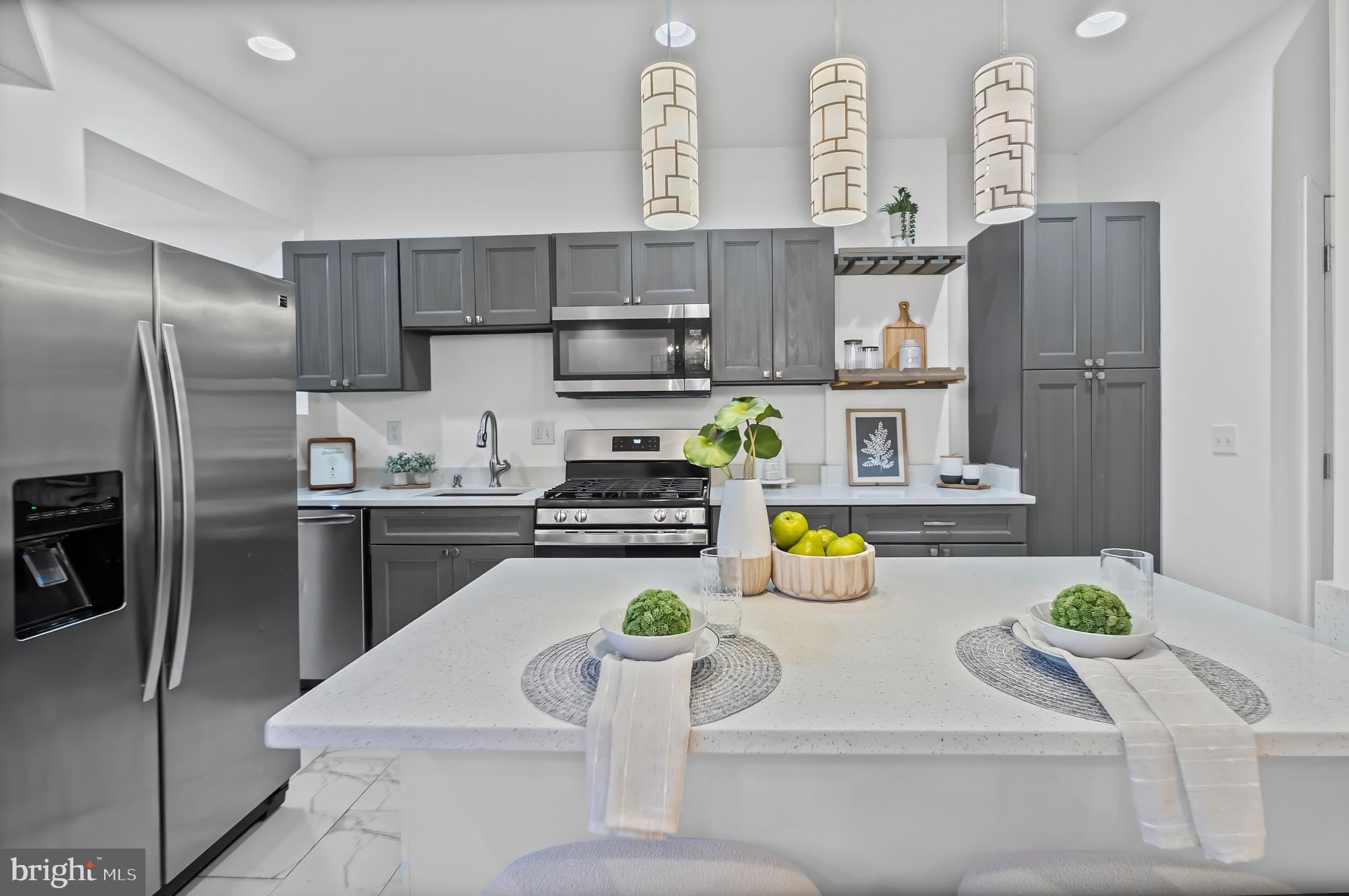 BRIDGEVIEW - GREENLAWN - Residential