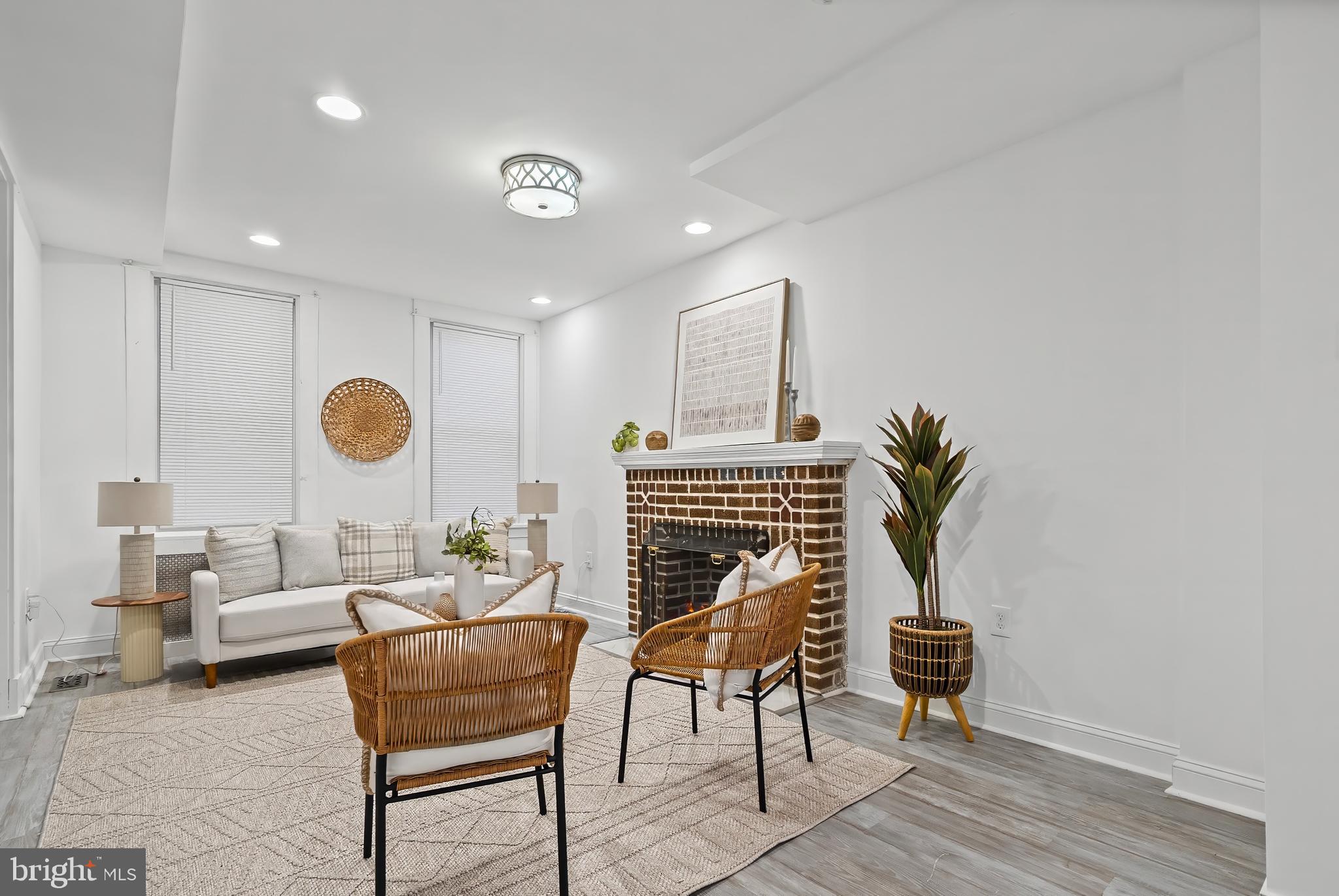 BRIDGEVIEW - GREENLAWN - Residential