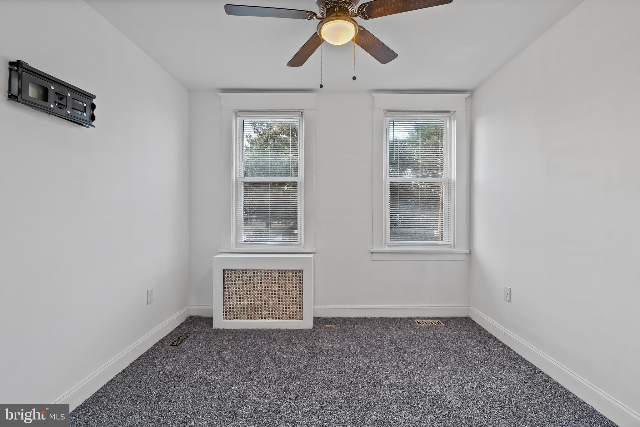 BRIDGEVIEW - GREENLAWN - Residential