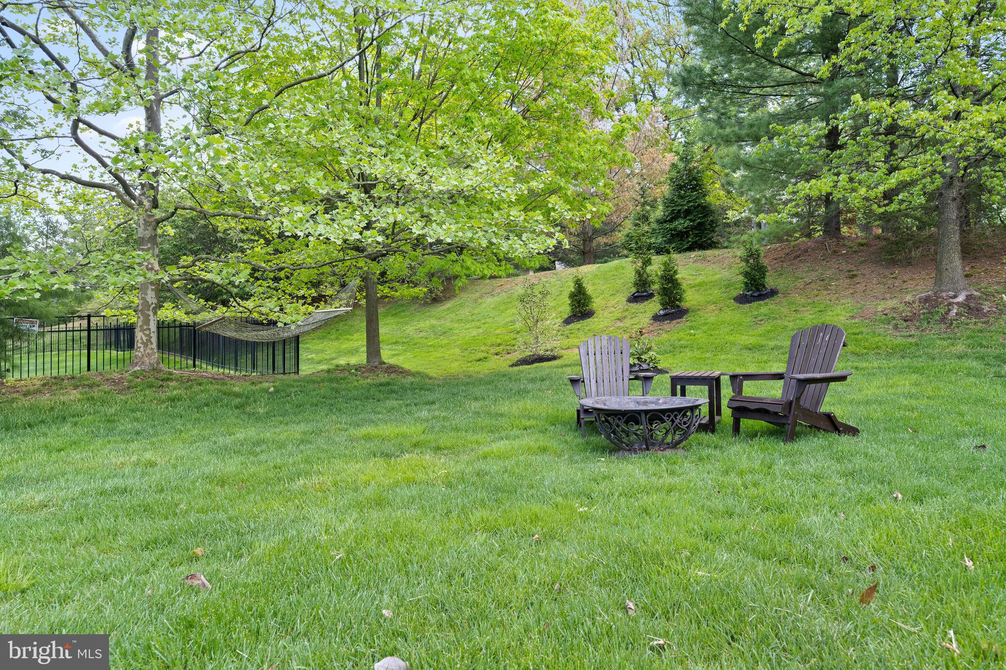 WHITEGATE - Residential