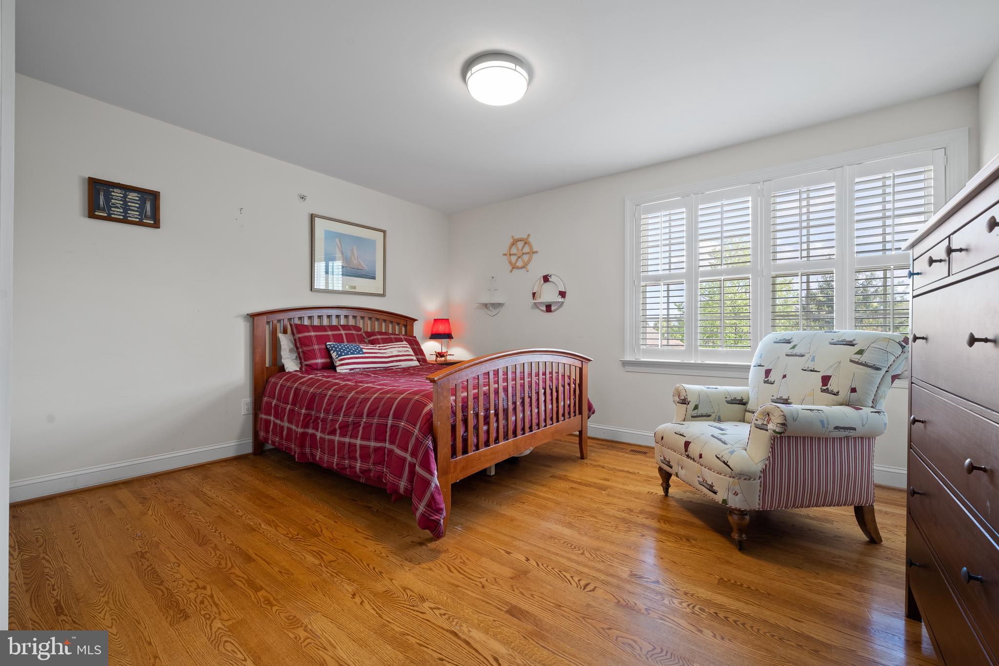 WHITEGATE - Residential