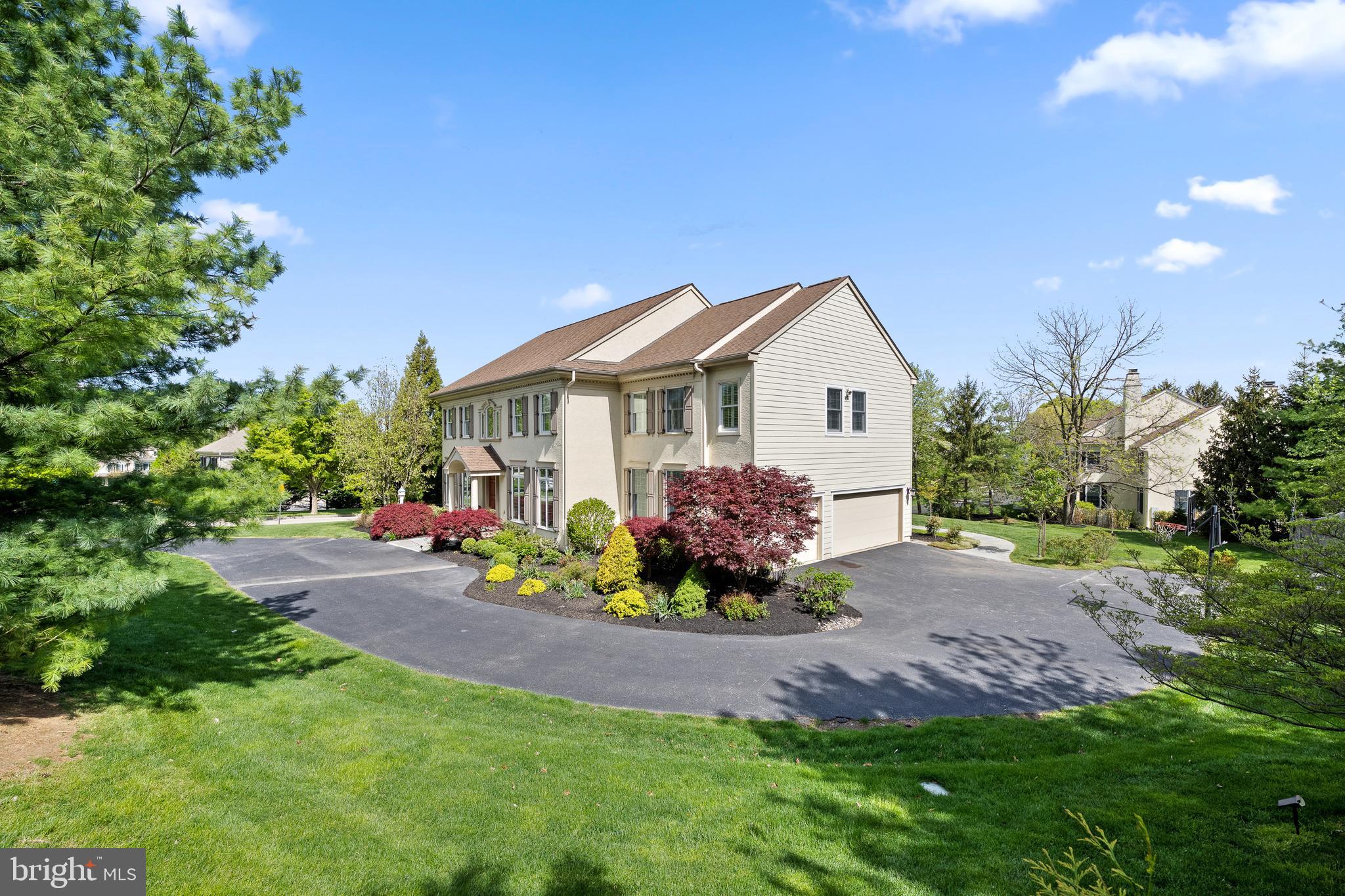 WHITEGATE - Residential