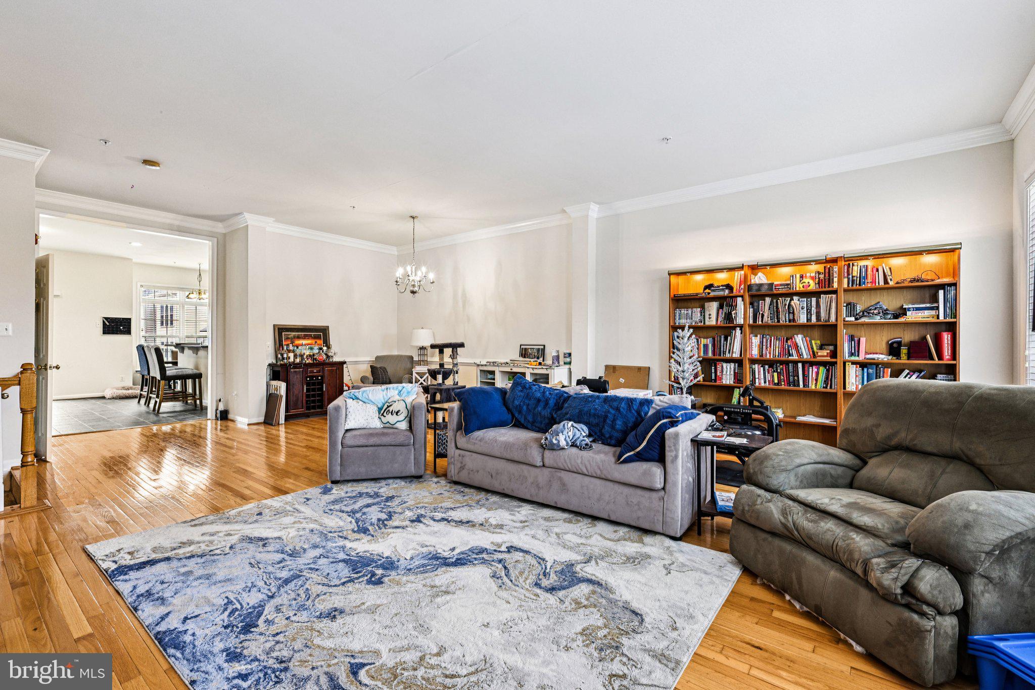 COUNTY CENTER - Residential