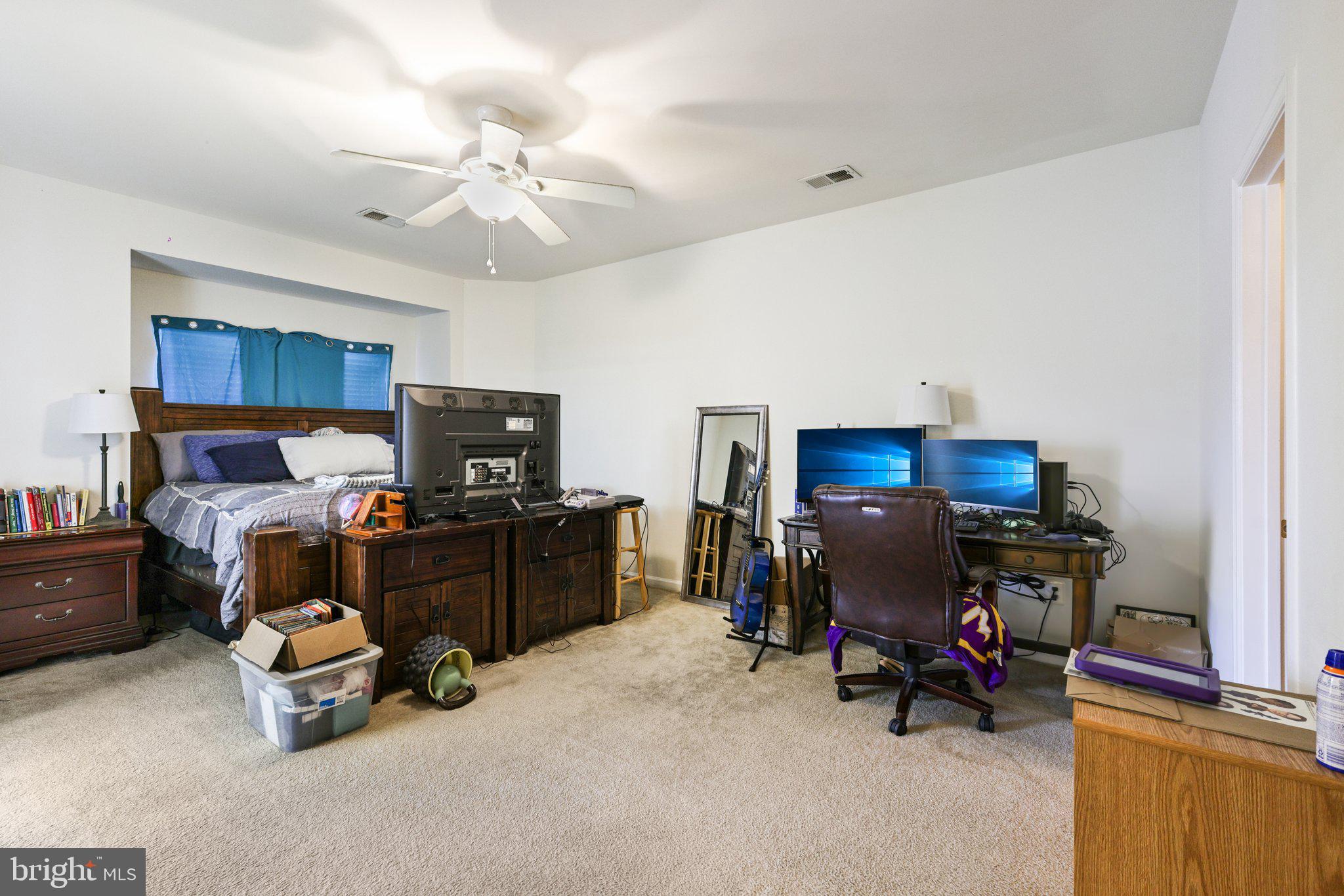 COUNTY CENTER - Residential