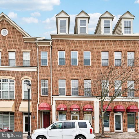 4817 DASHIELL PLACE WOODBRIDGE VA 22192